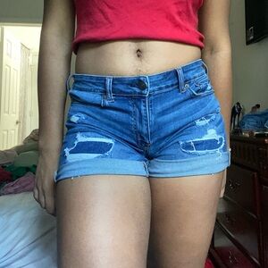 American eagle distressed shorts